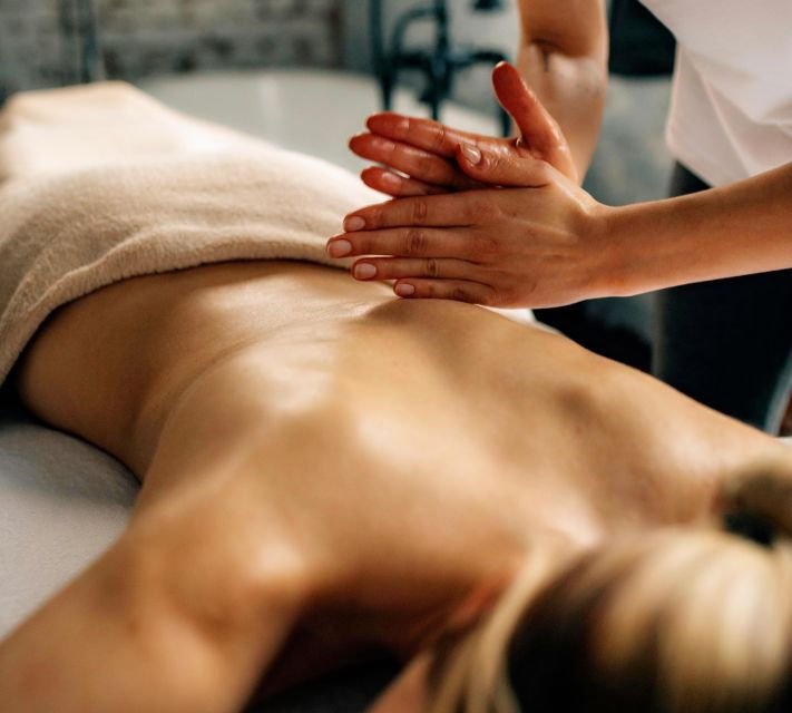 reflexology-massage-for-relaxing-moments-at-home