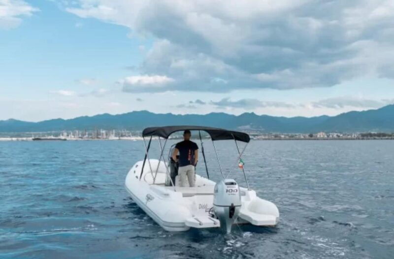 rent-gommone-g6-3-diddi-and-explore-the-aeolian-archipelago