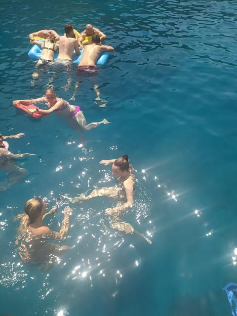 rhodes-cruise-with-free-lunch-and-half-price-drinks