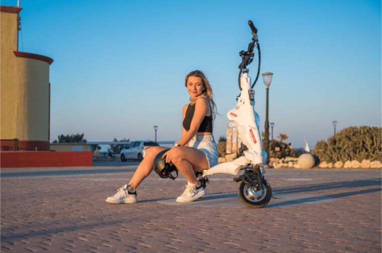 rhodes-explore-the-new-and-medieval-city-on-trikkes