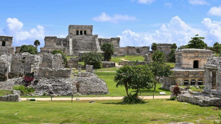 riviera-maya-tulum-ruins-and-2-cenotes-half-day-tour