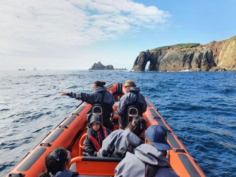 rounding-cornwall-boat-trip-experience-departing-hayle