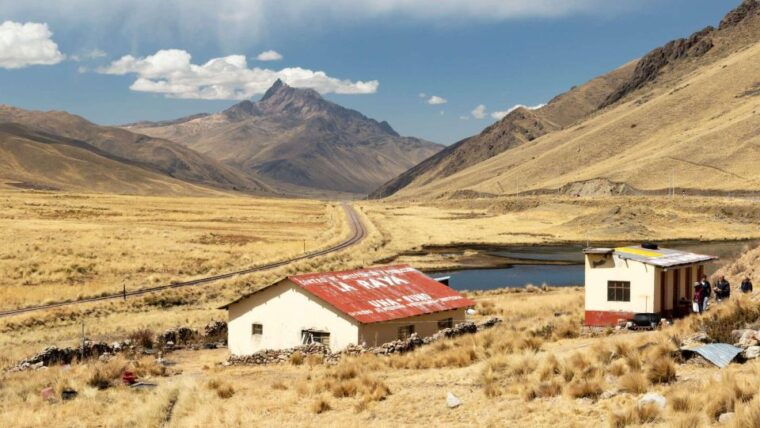 route-of-the-sun-from-cusco-to-puno-full-day