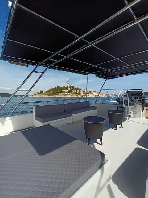 rovinj-private-tours-with-catamaran