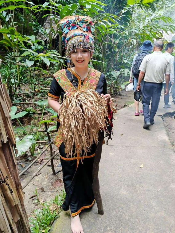 sabah-mari-mari-cultural-village-visit-with-lunch