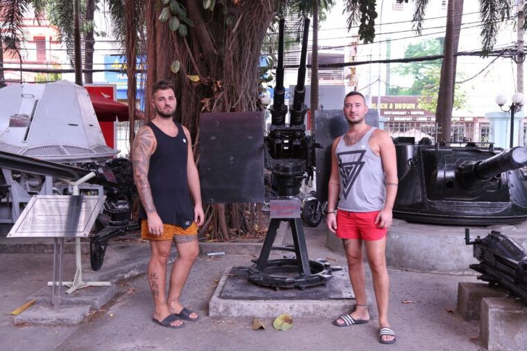 saigon-half-day-private-city-tour-by-car
