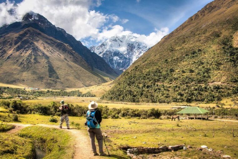 salkantay-trek-4days-3nights-domes