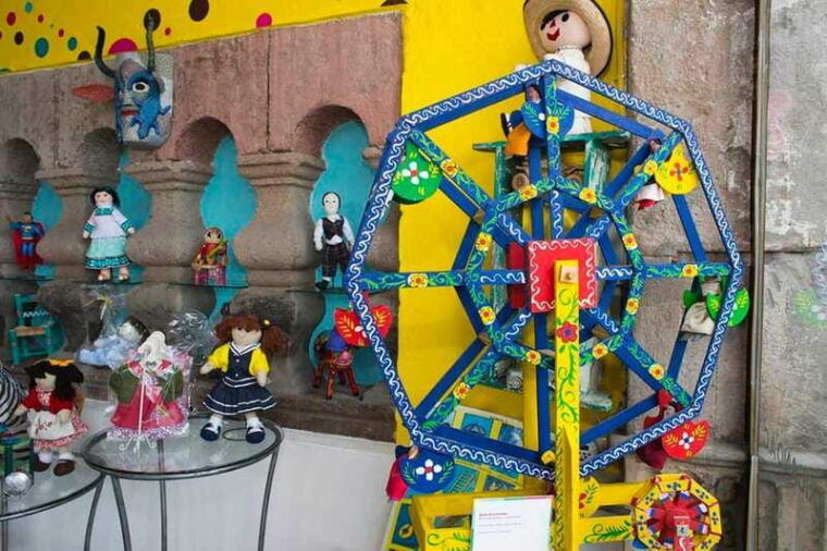 san-miguel-de-allende-la-esquina-museum-entry