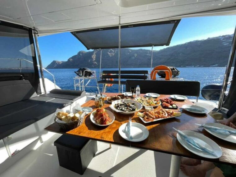 santorini-catamaran-cruise-with-lunch-drinks-oia-visit