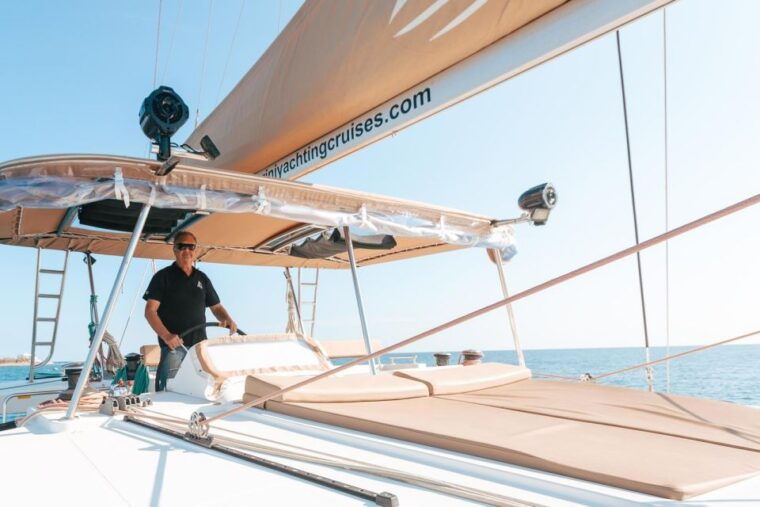 santorini-catamaran-day-cruise-lunch-drinks-and-transfers