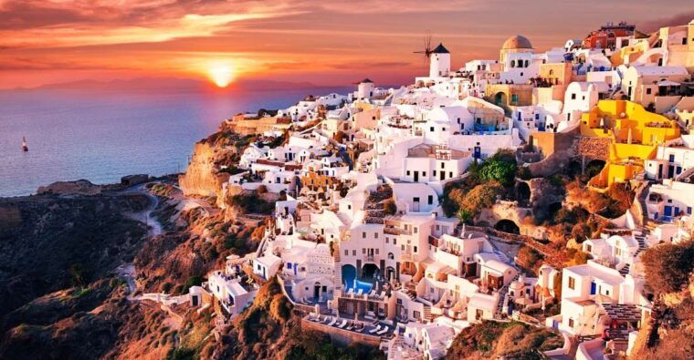 santorini-private-guided-tour-with-sunset-view