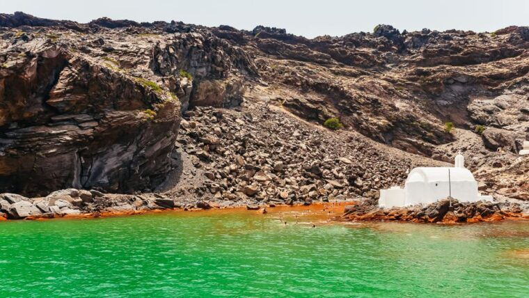 santorini-volcano-and-hot-springs-sunset-dinner-cruise