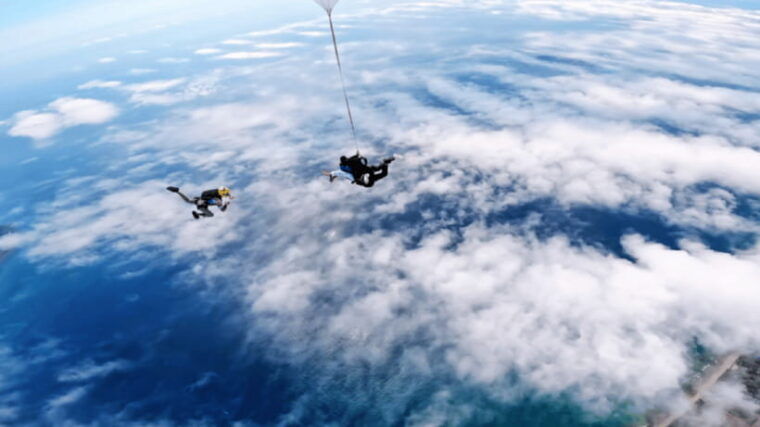 sanya-skydiving-experience-with-helicopter-or-aircraft