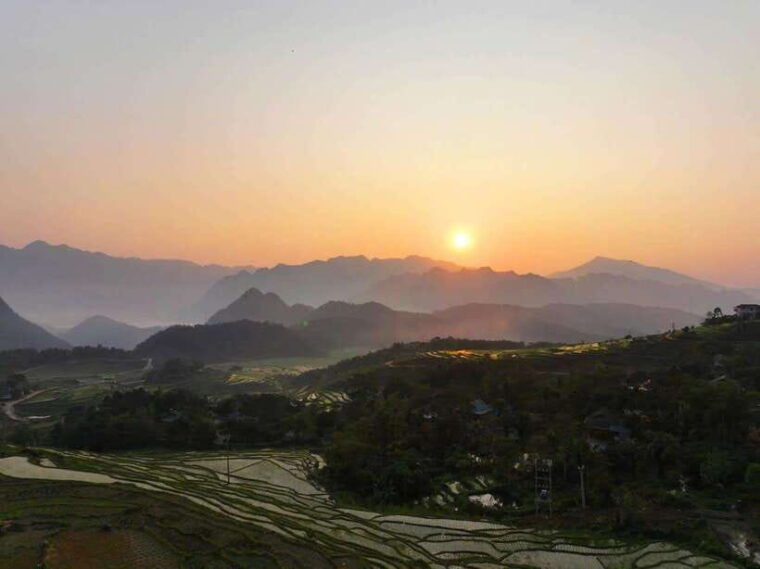 sapa-trekking-ethnic-village-full-day-with-female-tour-guide