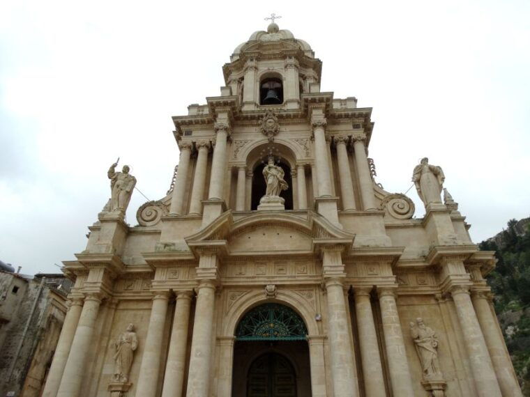 scicli-guided-walking-tour-in-baroque-city-center