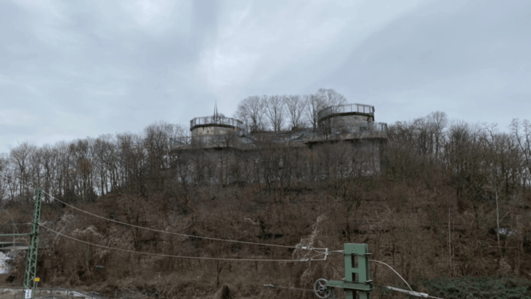 secret-ww2-tour-go-beyond-sightseeing-by-private-vehicle