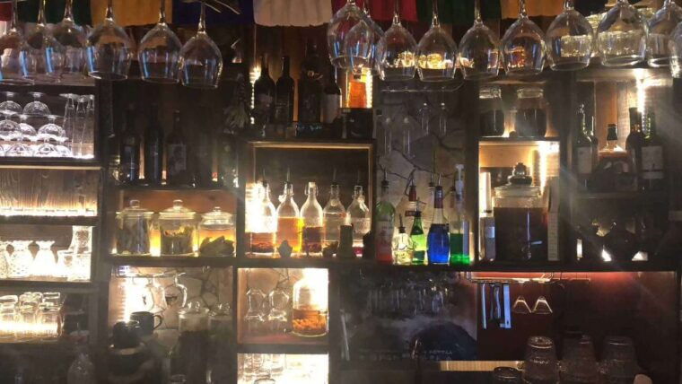 shanghai-4-hour-nightlife-adventure-tasting-bike-tour