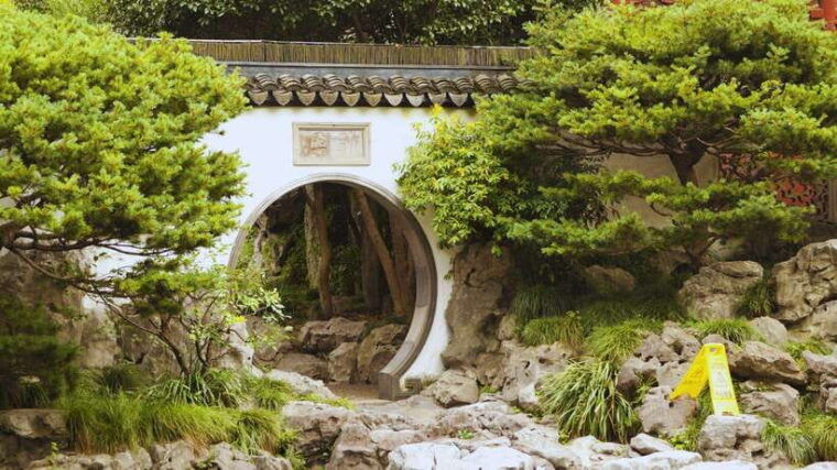shanghai-yu-garden-entry