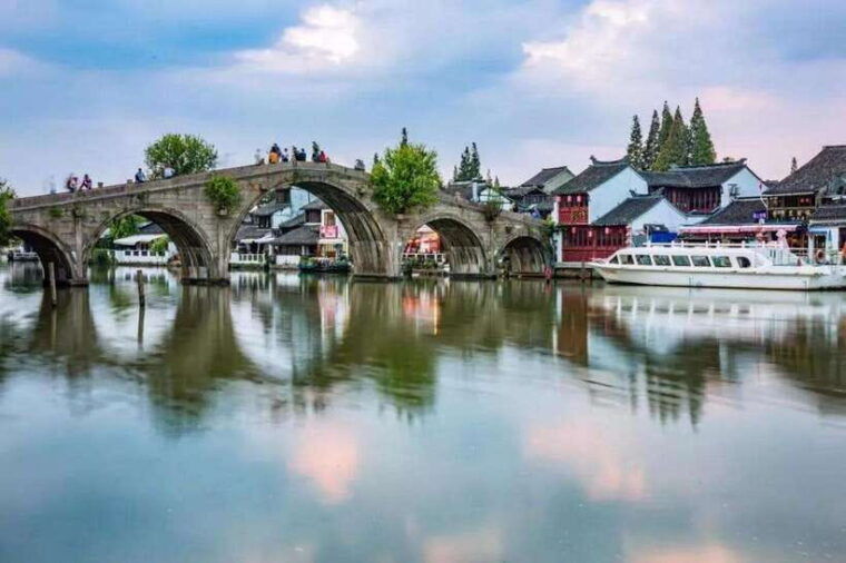 shanghai-zhujiajiao-private-tour-w-boat-ride-garden