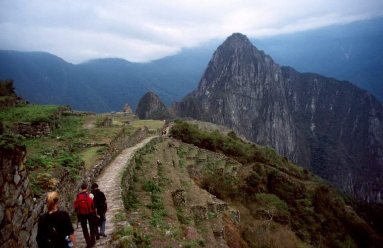 short-inca-trail-tour-2-days-to-machu-picchu
