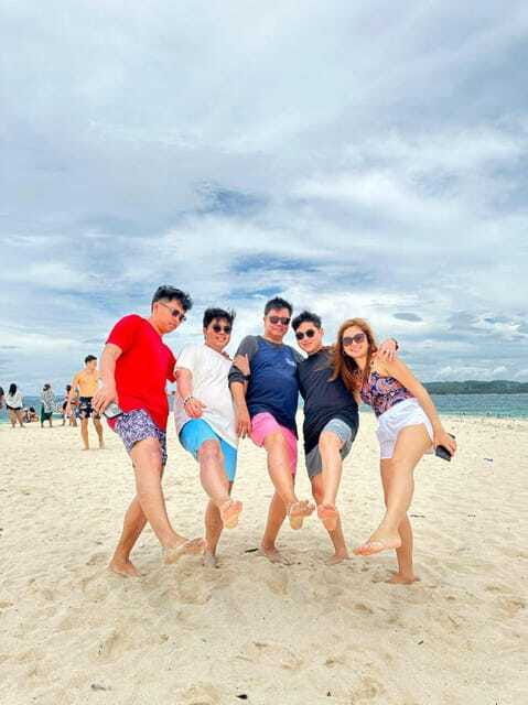 siargao-private-island-hopping-guyam-daku-and-naked-island