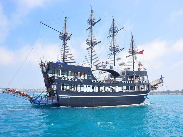 side-boat-tour-with-lunch