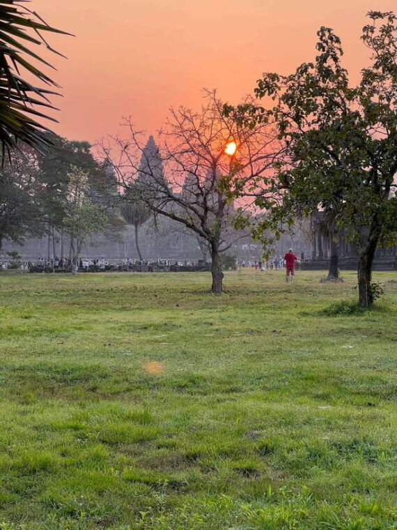 siem-reap-angkor-wat-historical-tour