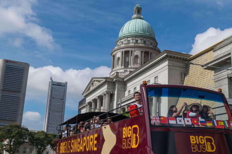 singapore-big-bus-hop-on-hop-off-sightseeing-tour