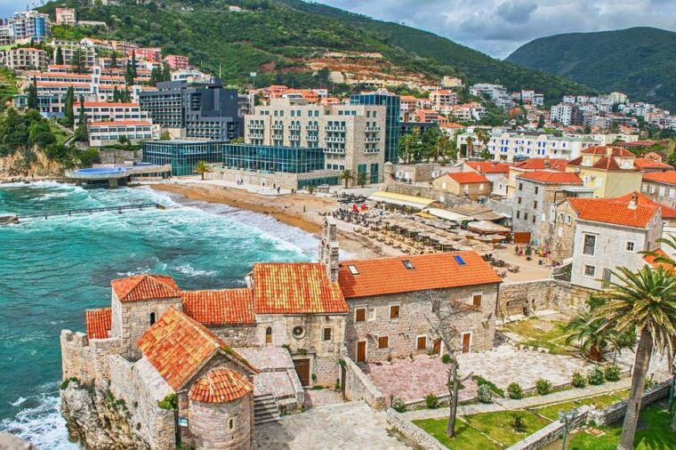 small-group-tour-split-tirana-5-balkan-countries-in-8-days