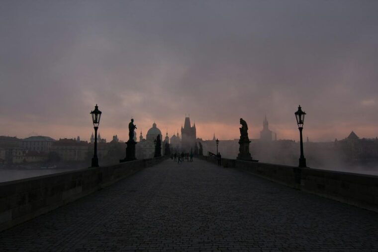 so-romantic-prague-7-magic-days-in-bohemia