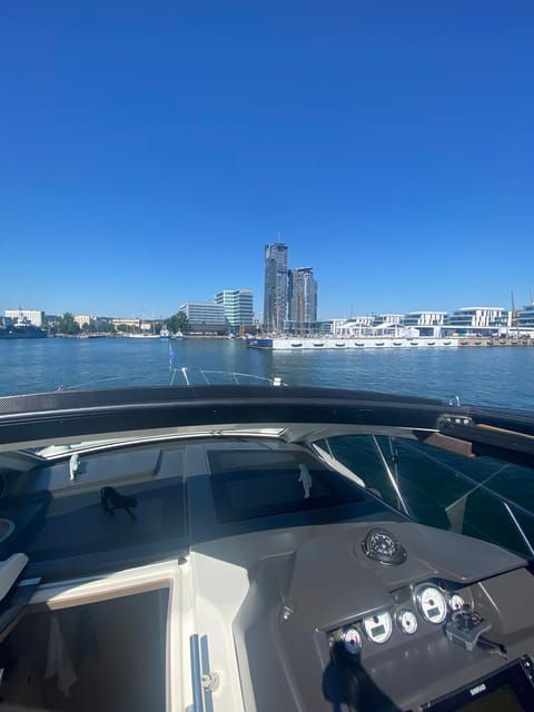 sopot-gdansk-private-cruise-on-a-luxury-motor-yacht