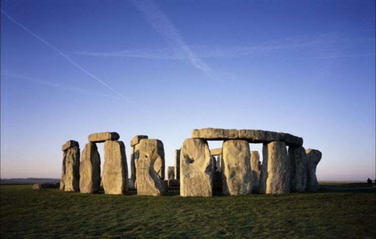 southampton-transport-to-london-with-3-sightseeing-stops