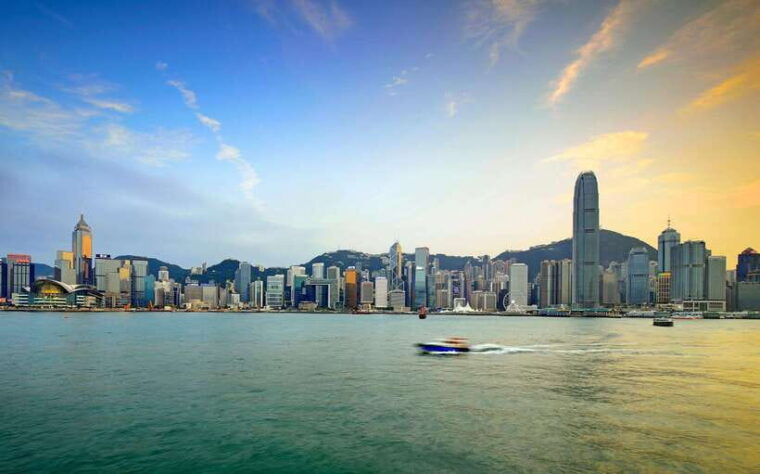 spectacle-hong-kong-lamma-island-day-tour