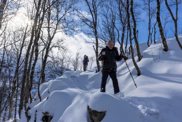 stavanger-preikestolen-winter-hike-hot-lunch