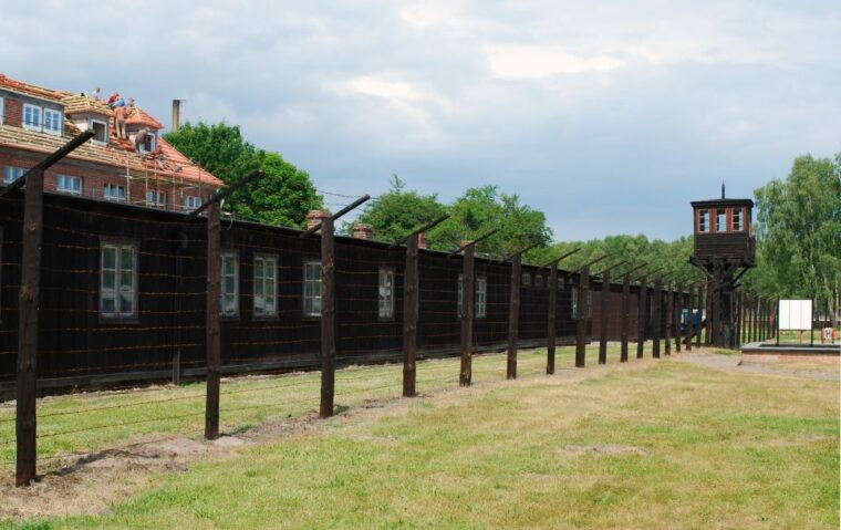 stutthof-concentration-camp-and-gdansk-old-town-private-tour