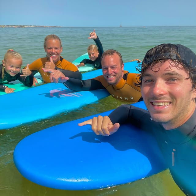 surf-lessons-albufeira-treating-people-like-real-people