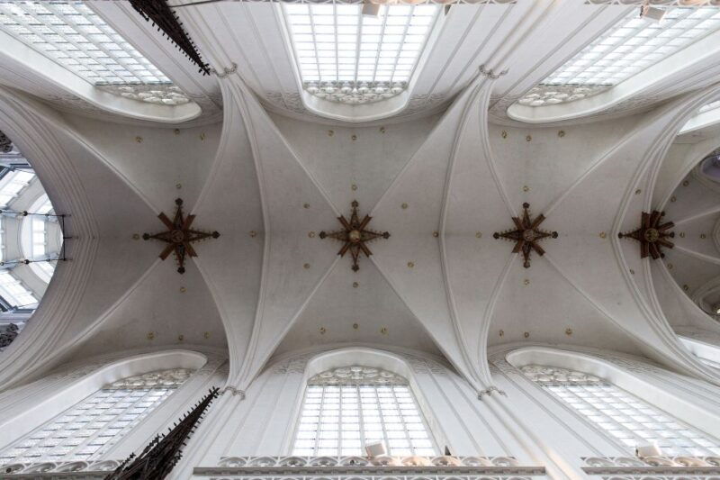 surprise-tour-of-antwerp-guided-by-a-local