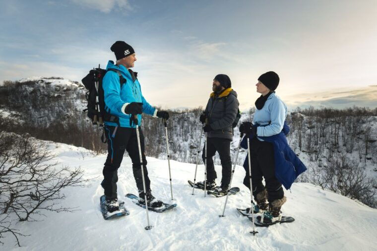 svolvaer-snowshoe-nature-explorer