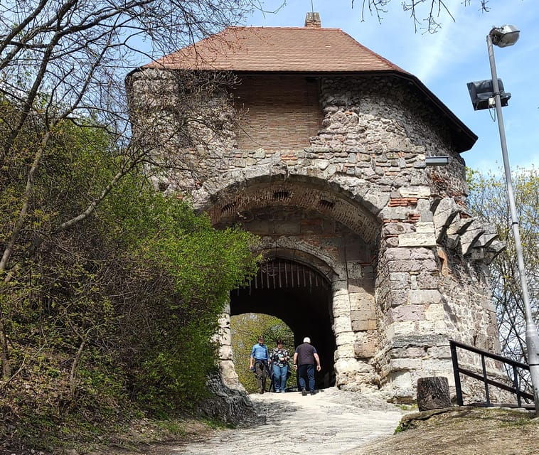 szentendre-visegrad-and-esztergom-private-danube-bend-tour