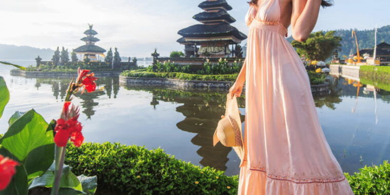 temple-escapade-ulun-danu-beratan-tanah-lot-taman-ayun