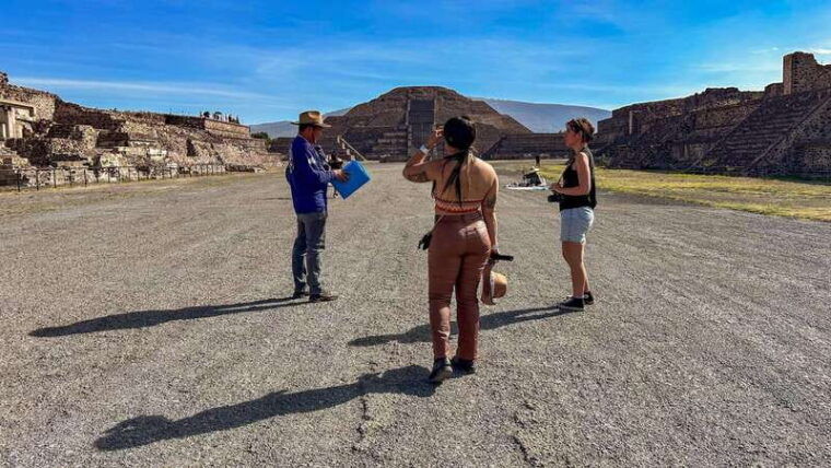 teotihuacan-full-guided-tour-guadalupe-shrine-day-trip