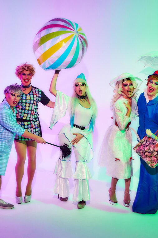 the-big-saturday-night-party-hosted-by-drag-queens