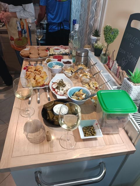 thessaloniki-cooking-dining-experience-with-greek-family