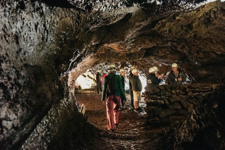 third-algar-do-carvao-lava-caves-tour