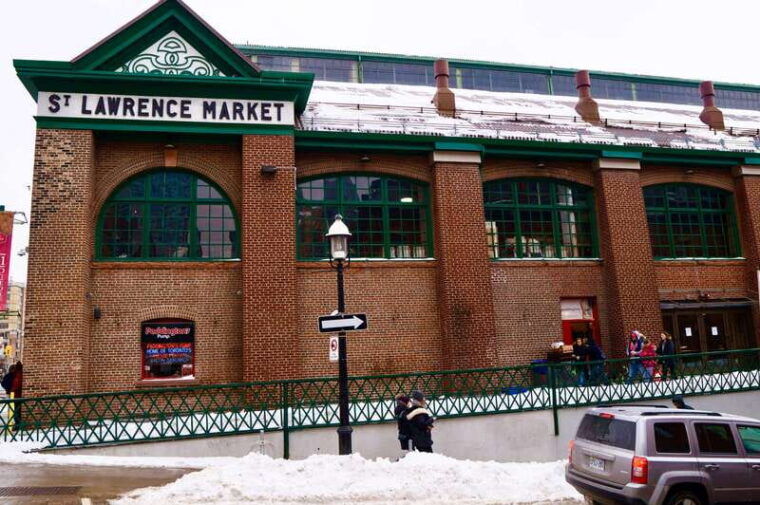 toronto-3-hour-secret-food-tour