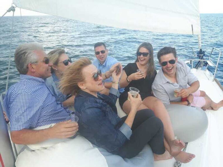 toronto-friday-night-wine-cheese-sail