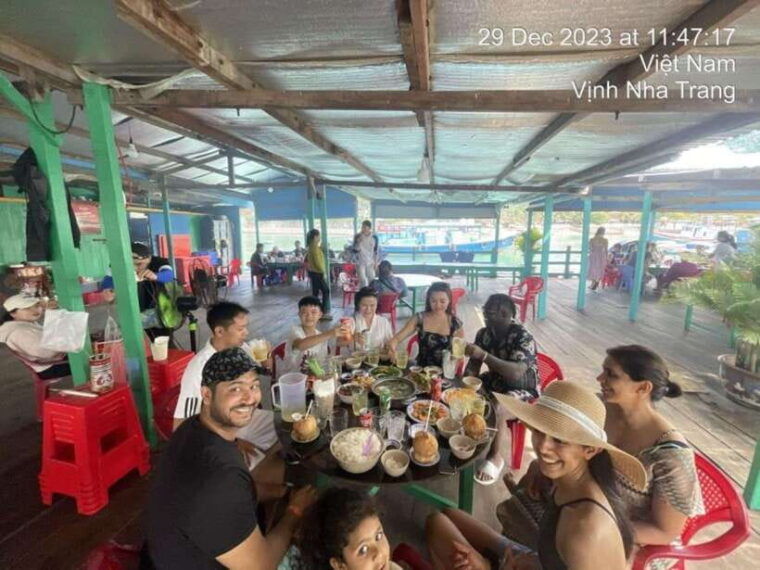 tour-3-islands-of-nha-trang-vip