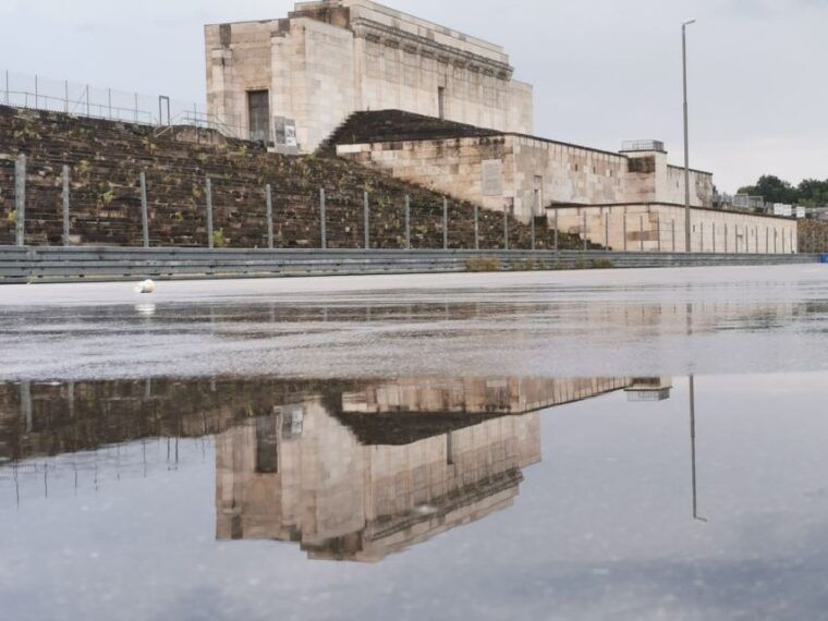 tour-in-spanish-at-zeppelin-field