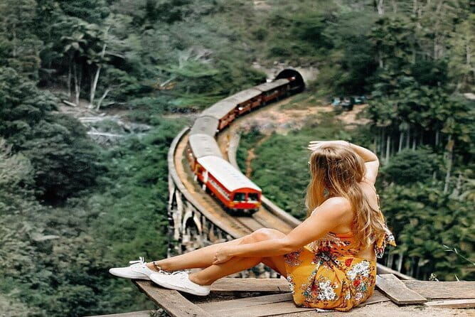 Trek to Little Adam's Peak and Nine Arches Bridge In Ella - FAQs