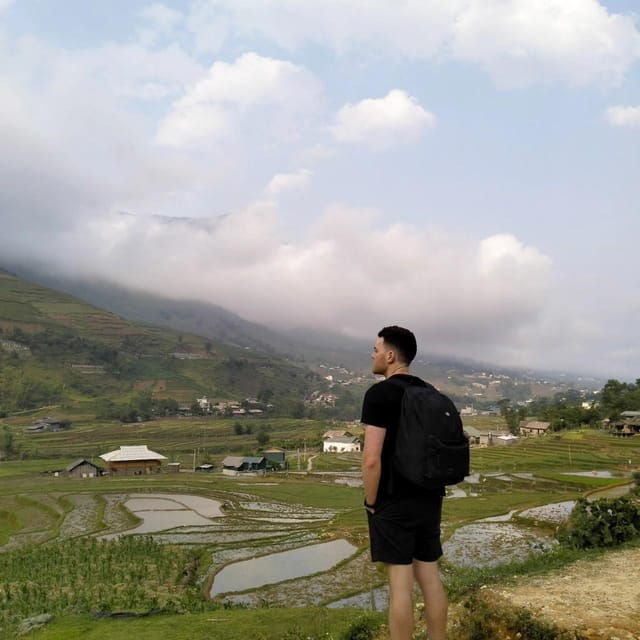 trek-to-local-ethnic-villages-muong-hoa-valley-guide-lunch